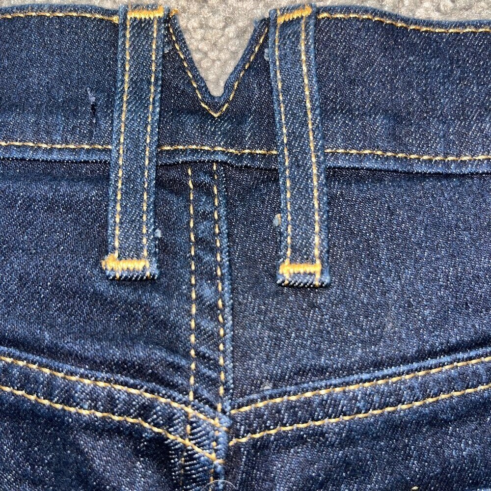 LEVI'S 318 SHAPING EXTRA WIDE LEG DARK WASH STRETCH DENIM JEANS - NWOT - W29 L31 - Picture 9 of 14